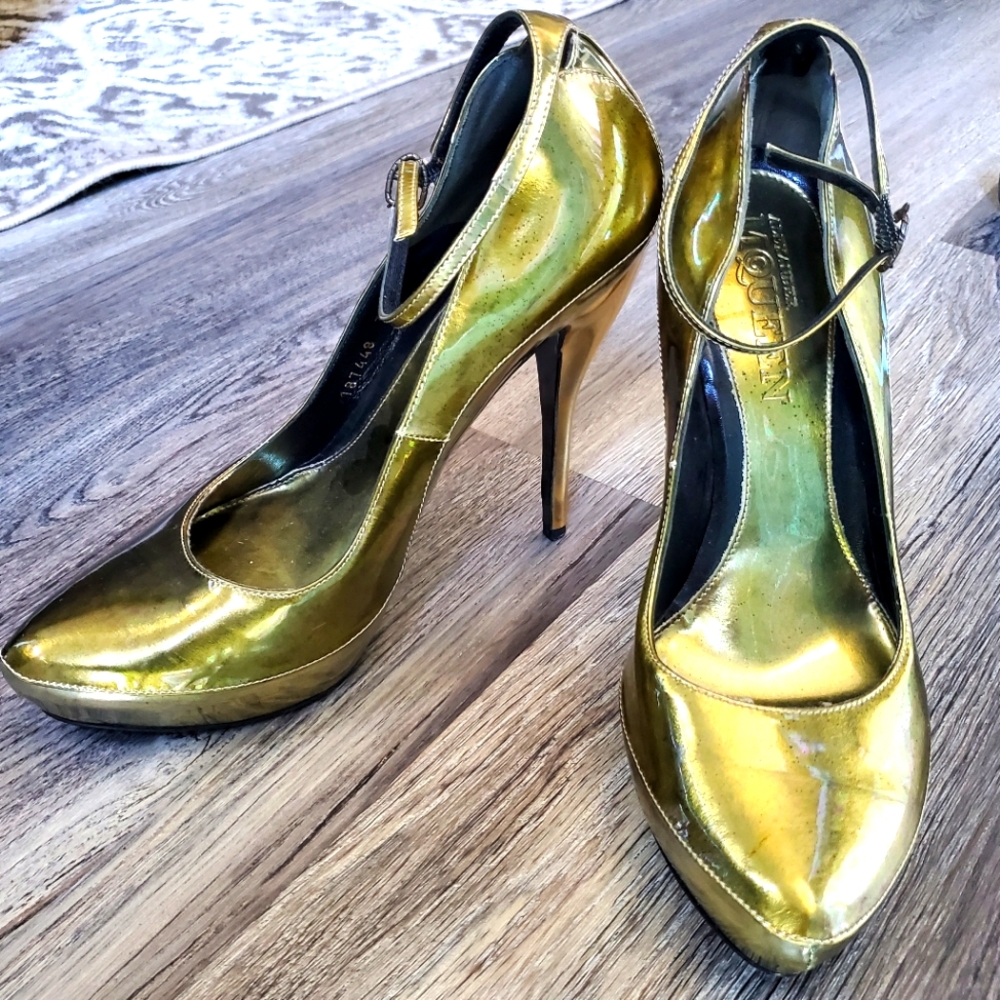 Authentic Alexander McQueen Platform Strappy Heels 👠
